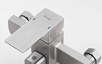 Смеситель для ванны Frap H802 F22802 универсальный нержавеющая сталь