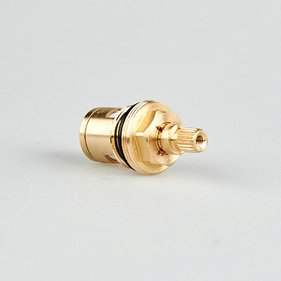 Кранбукса керамическая 180° 20 зубцов G 1/2 Iddis 998CR461SM