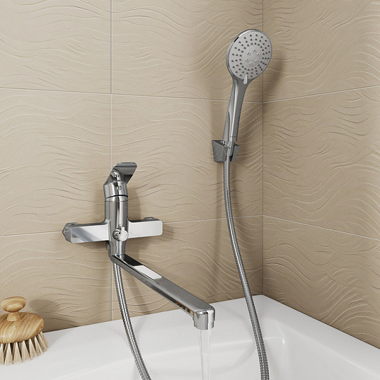 Смеситель для ванны с длинным изливом Milardo Demi DEMSB00M10