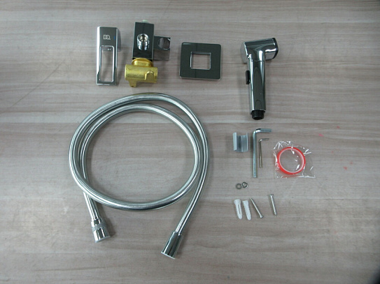 Смеситель с гигиеническим душем DQ Dortmund DA1714501 встраиваемый хром