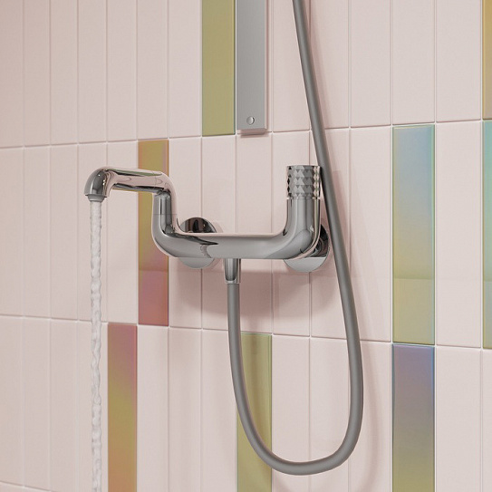 Смеситель для ванны Iddis Twist TWISBBTi02WA