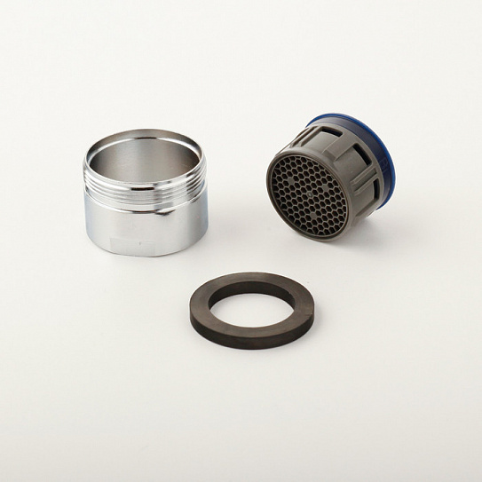 Аэратор для смесителя пластик, M28, наружная резьба, корпусный IDDIS 996P28B1SM