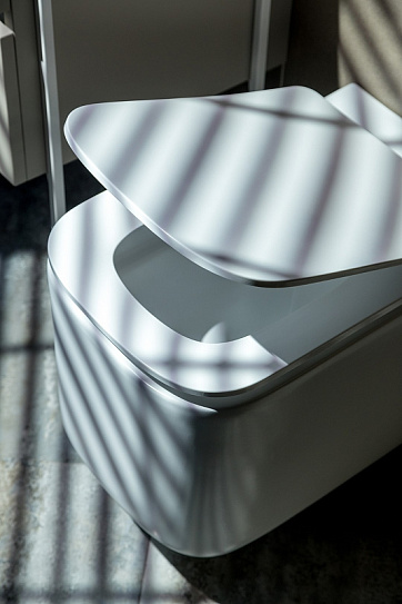 Унитаз подвесной Boheme Mane c крышкой 970-SET-W