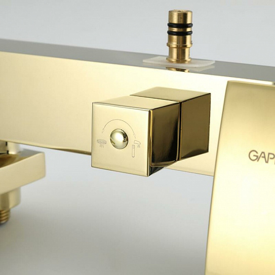 Душевая стойка со смесителем золото Gappo G2407-3
