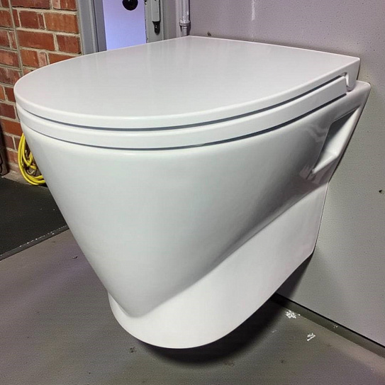 Комплект инсталляции с унитазом ПЭК Santek Скай + сиденье мягкое закрывание+ панель слива хром 1WH501870