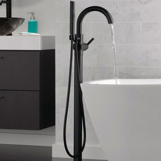 Смеситель напольный для ванны Boheme 229-В черный