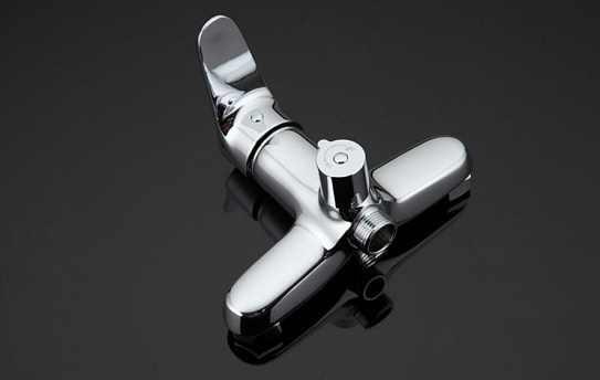 Смеситель для ванны Gappo G2236 35F длинный излив, хром