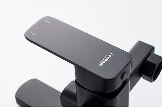 Смеситель для ванны Ledeme L3233B